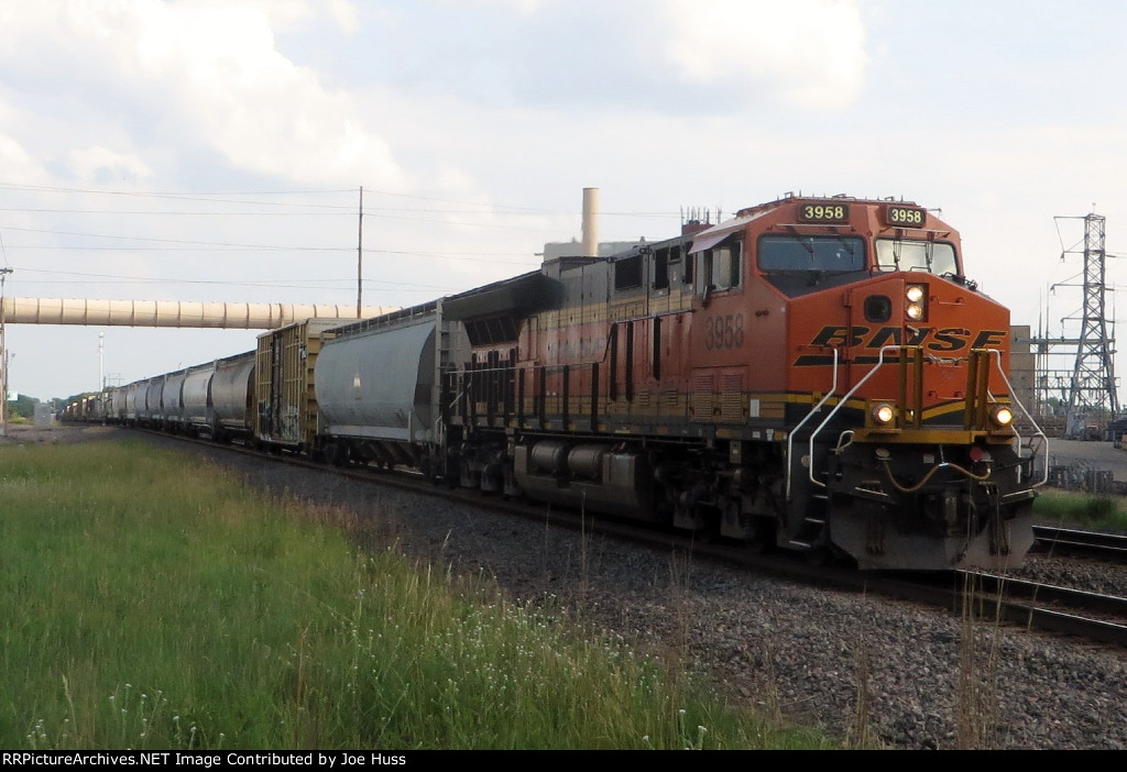 BNSF 3958 West